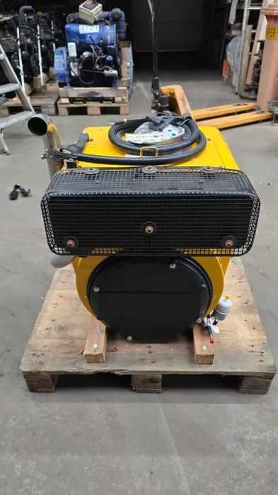 Motor complet miniexcavator Hatz 1D81C - NOU - Piese motor Hatz