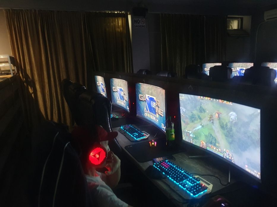 Продаётся компьютерный клуб в кентау