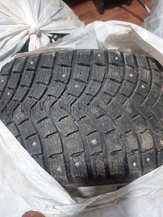 Продам шины недорого