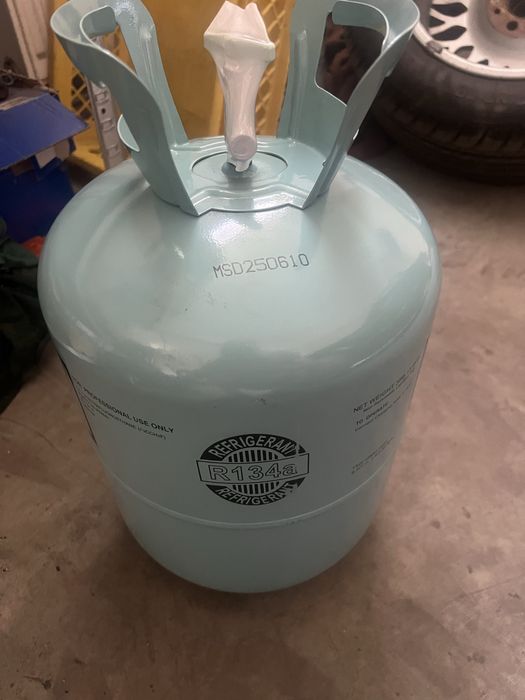 Butelie freon R134A