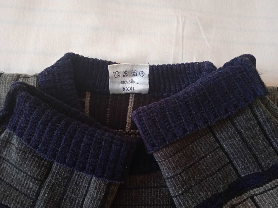 Продам джемпер, пуловер мужской.