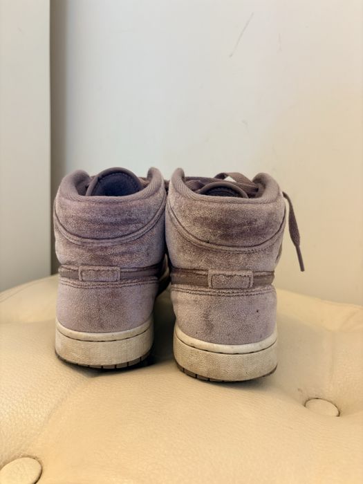 Adidasi air jordan 1 mir purple velvet