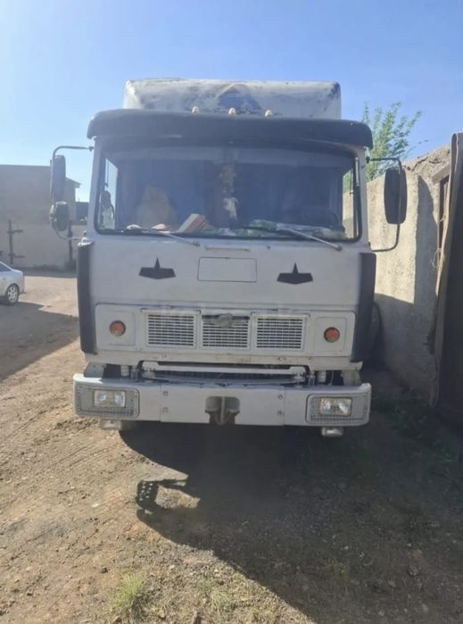 Продам Маз тягач