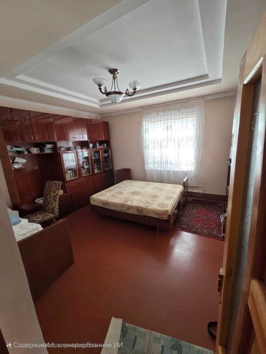 Hovli 6sotix Urikzor Mahalla 312maktabdan oldingi ko'chada joylashgan.