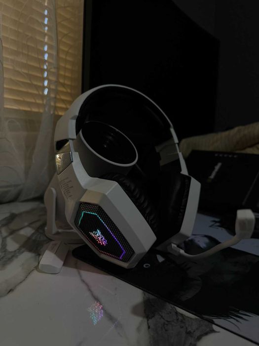 Геймърски безжични слушалки onikuma