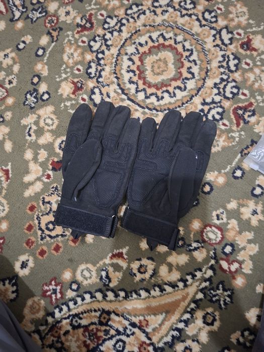 Продам перчатки для велика и мопеда