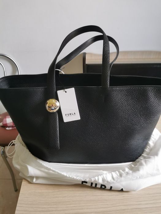 Geanta Furla neagra