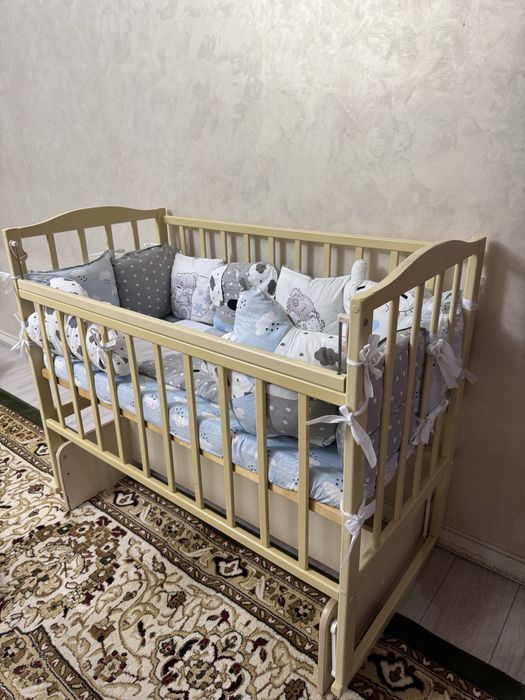 Детская кровать-кочалка