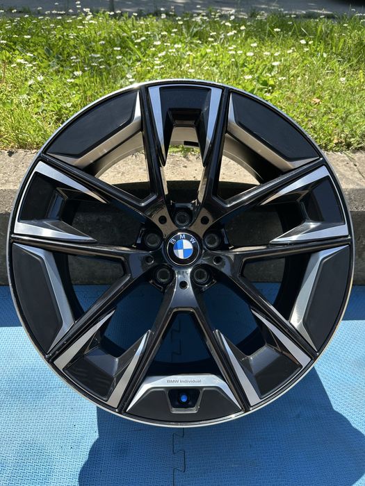 20” BMW - Style 1001L -  G30 G31