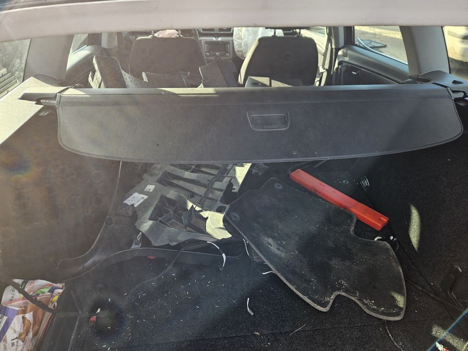 Щора за багажника за Vw Pasat 7