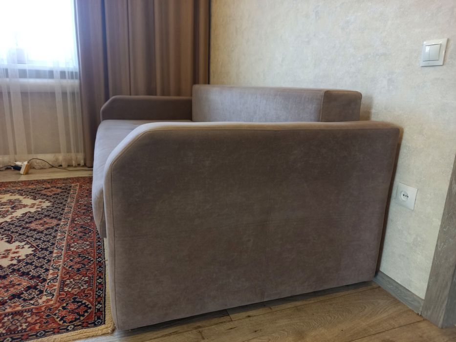 Продам отличный диван