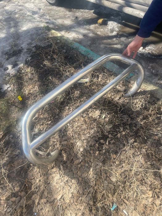 Продам кенгурятник на w163 ml