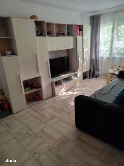 De vanzare apartament cu 2 camere, etajul 2, zona Piata Mare 54000euro