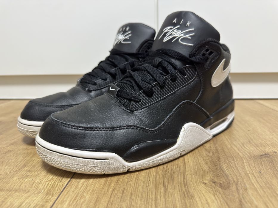 Nike Flight Legacy Black White