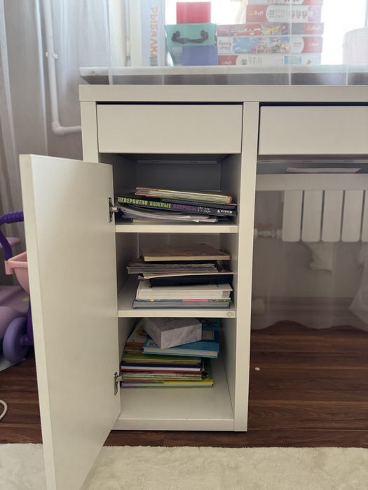 Икеа стол рабочий детский