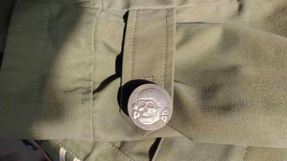 Preț special! Vând trenci militar ucrainean Azov