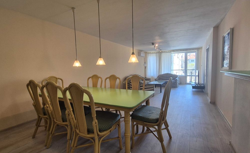 Тристаен апартамент под наем – Център София (Солунска / бул. Витошка)