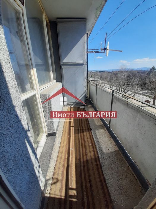 Продава се Четиристаен апартамент в Карлово - 93 кв.м за 932 €/кв.м - Снимка #8