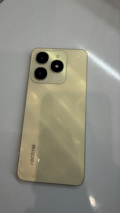 Realme C61  тел в отл сост
