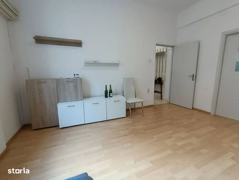 De închiriat Garsonieră · Bd. Carol I · Adiacent Universitate