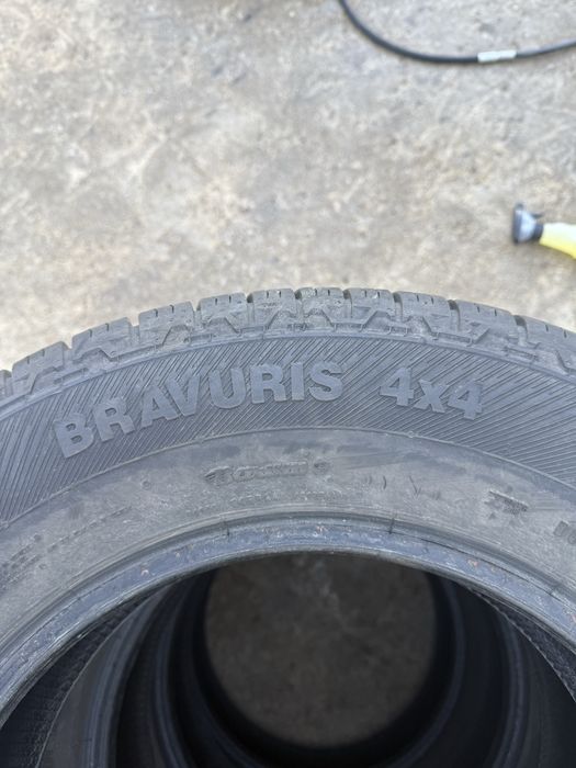 205/70 R15 Гуми