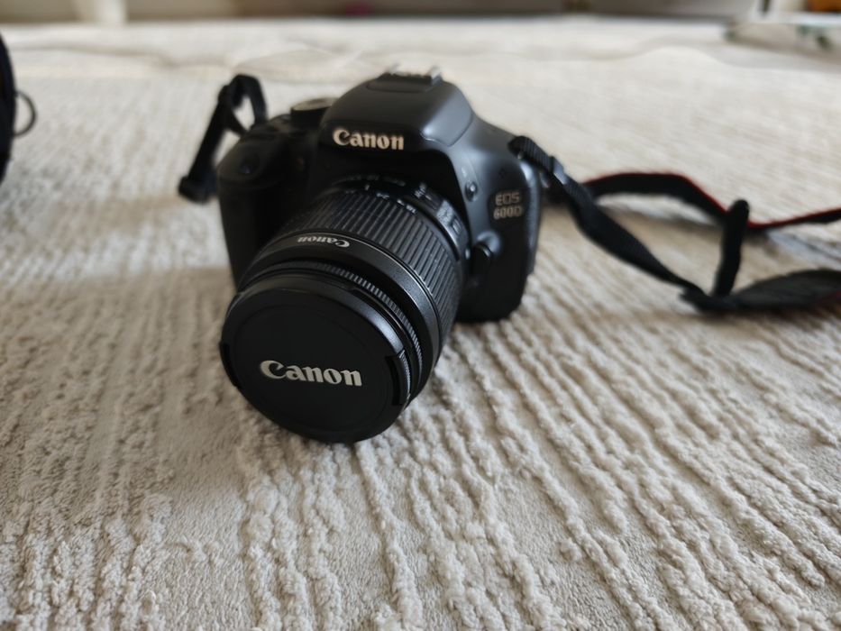 Canon EOS 600D в отличном состоянии