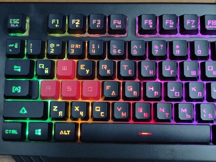 Клавиатура A4tech Bloody продаю