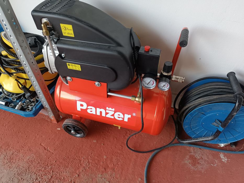 Compresor panzer 24 L Nou fără cutie!