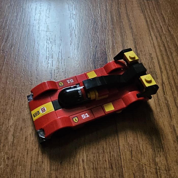 Лего Speed Champions.