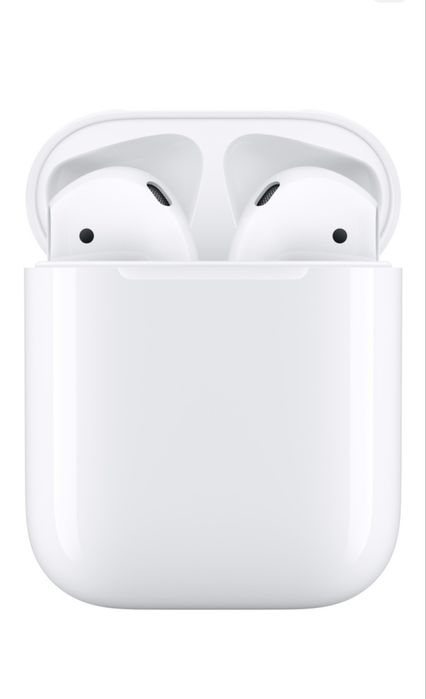 Apple AirPods with Charging Case