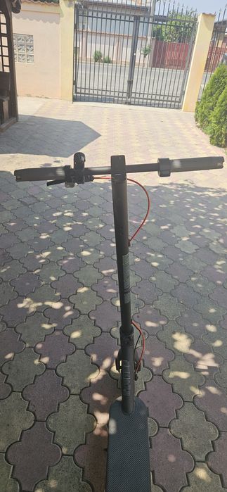 Trotineta electrica Xiaomi Electric Scooter 4 Pro Gen2