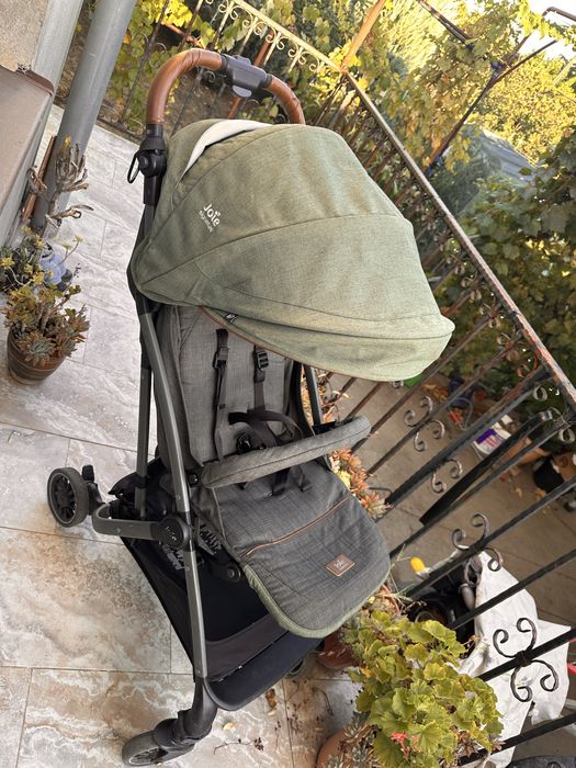 Carucior joie tourist