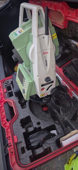 Тахеометр Leica TS06 plus