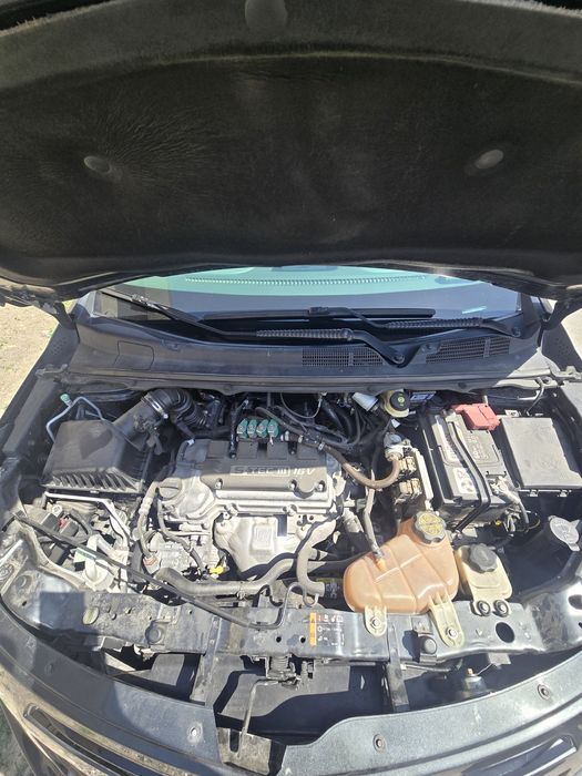 Chevrolet Cobalt 2018 — 4