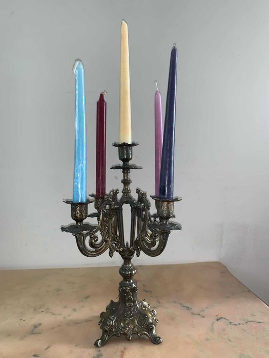 Sfejnic cu cinci pagare din bronz vintaje