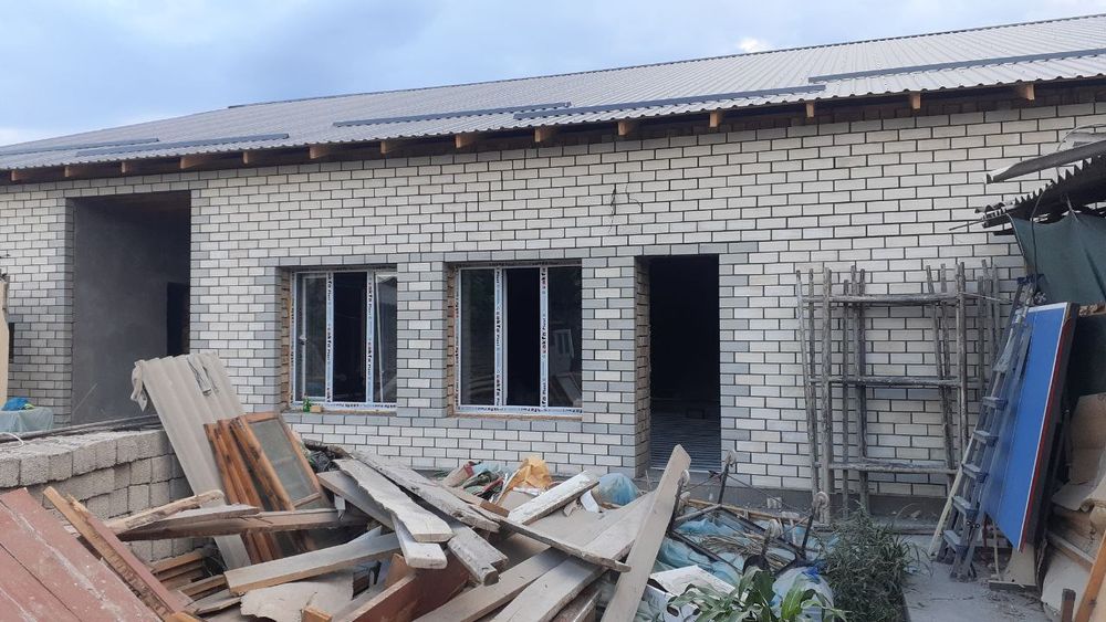 Balkon ga g'isht teramiz ablisofka