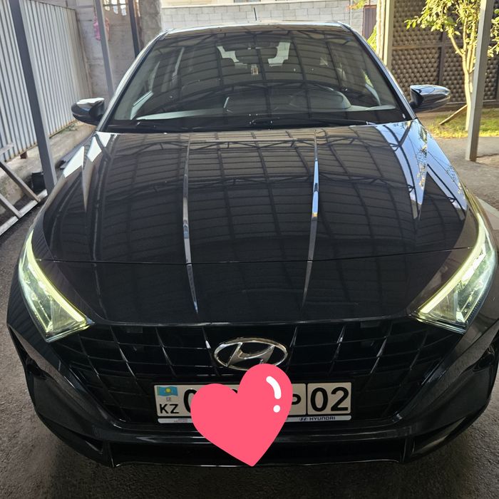 Автомобиль Hyundai i20 2023г.