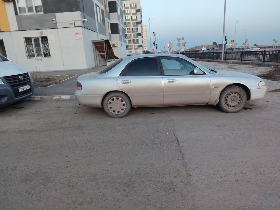 Продам мазда 626 кронос