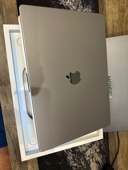 MacBook Pro 16 M1 Max 32/1tb