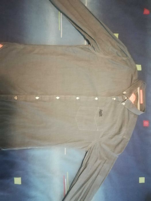 Мъжки ризи, размер L