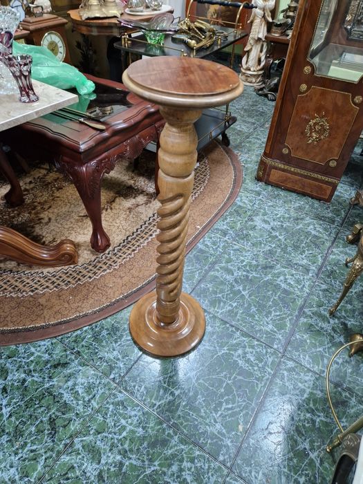 Уникална антикварна дървена френска колона