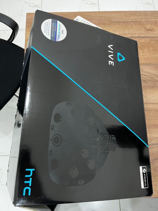 Очки виртуальной реальности HTC Vive полный комплект