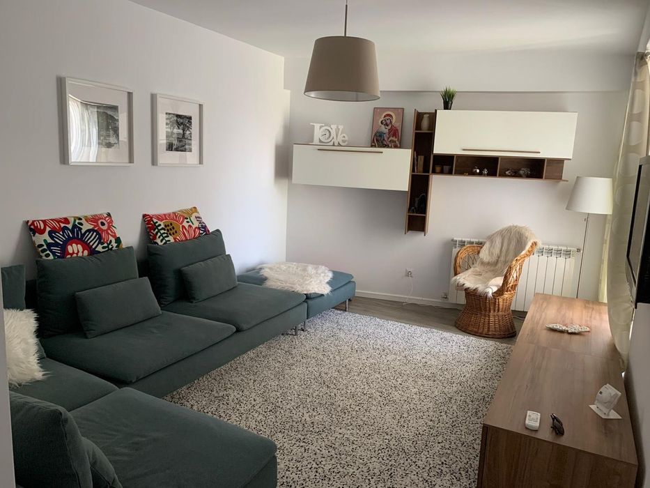 Direct proprietar - închiriez apartament 2 camere bloc nou