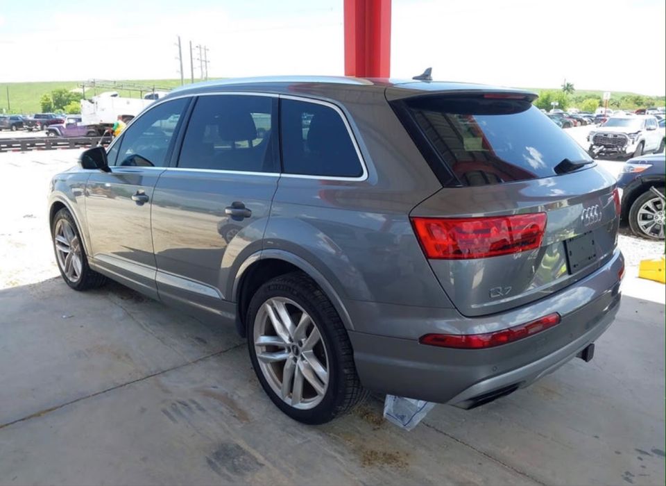 Audi Q7 3.0T Premium – 2018