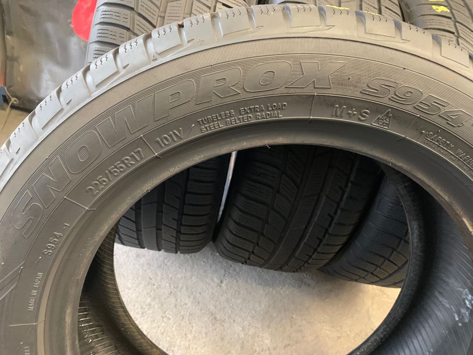 225 55 17, Зимни гуми, Toyo SnowProxS943, 4 броя
