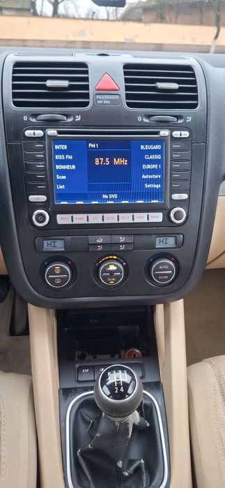 Vând wv Jetta 1.9 tau recent adus