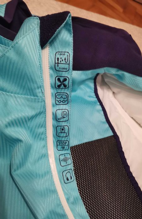 Vând jachetă ski Ziener (Germany) - damă. Măr. 40. Nouă!