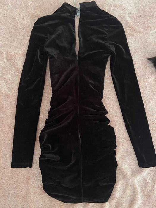 Rochie cocktail de catifea