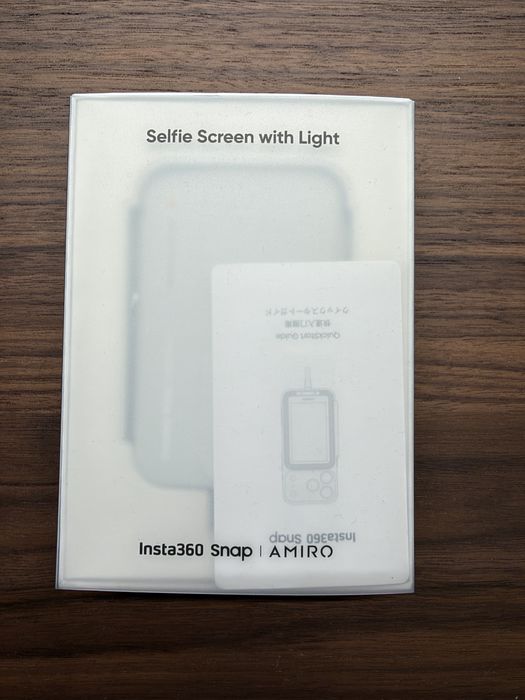 Insta360 Snap Selfie Screen with Light