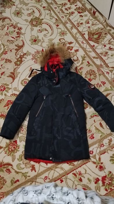 Продам куртку для мальчика